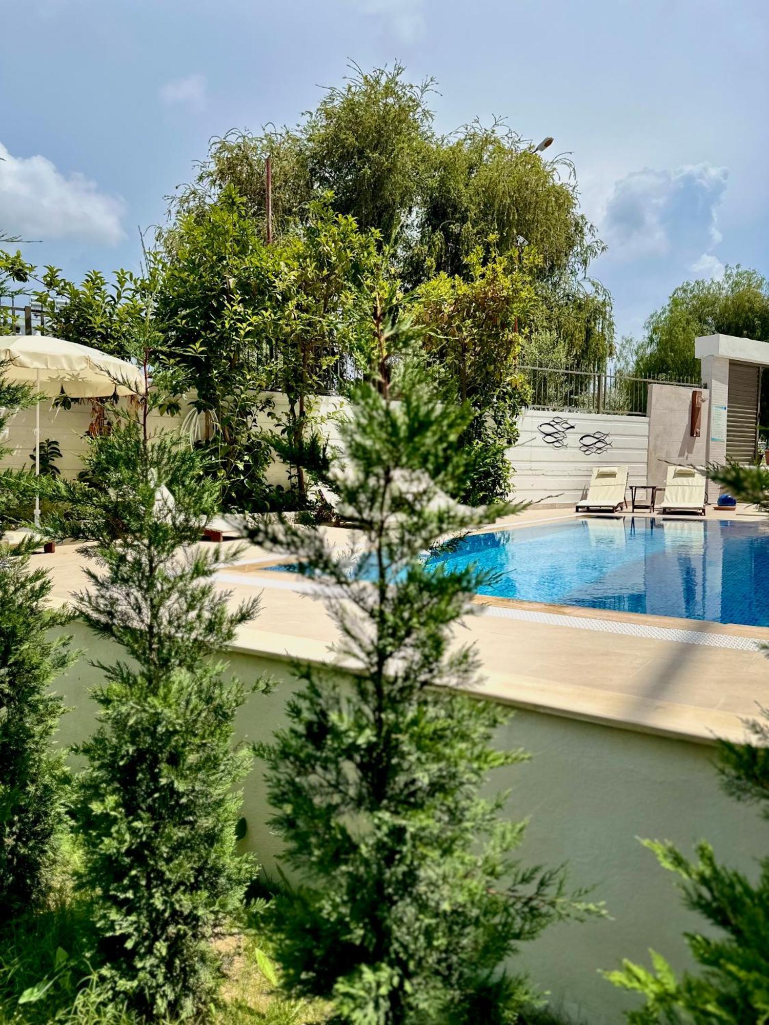 Aparthotel Oregano Side